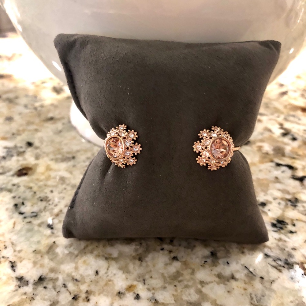 Rare Ted Baker Rose Gold Plated Double Flower Open Cuff Bracelet Petite Wrist